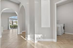 6634 38TH STREET, SARASOTA, FL 34243 - MLS#MFRA4687504