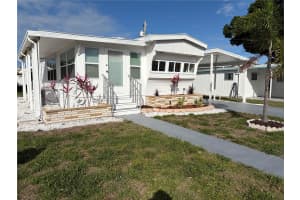 5001 OAKLAND HILLS AVENUE, SARASOTA, FL 34234 - MLS#MFRA4687593