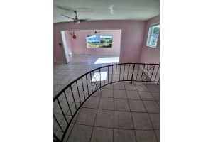 3372 MAYFLOWER STREET, SARASOTA, FL 34231 - MLS#MFRA4687594