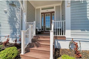 348 SAPPHIRE LAKE DRIVE, BRADENTON, FL 34209 - MLS#MFRA4687605