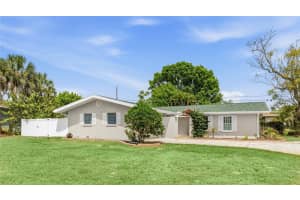 2949 BOUGAINVILLEA STREET, SARASOTA, FL 34239 - MLS#MFRA4687629