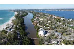 8534 HERON LAGOON CIRCLE, SARASOTA, FL 34242 - MLS#MFRA4687653