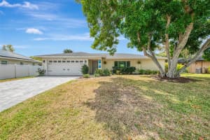 5410 CREEPING HAMMOCK DRIVE, SARASOTA, FL 34231 - MLS#MFRA4687661