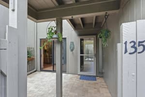 135 WOODLAND PLACE, OSPREY, FL 34229 - MLS#MFRA4687664