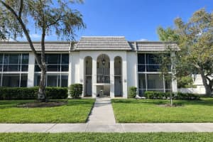 1741 SOUTHWOOD STREET, SARASOTA, FL 34231 - MLS#MFRA4687672