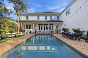 1686 NORTH DRIVE, SARASOTA, FL 34239 - MLS#MFRA4687696