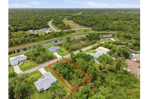 SAWYER CIR, NORTH PORT, FL 34288 - MLS#MFRA4687728