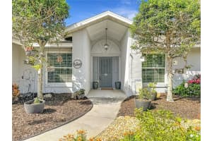 916 87th St Nw, BRADENTON