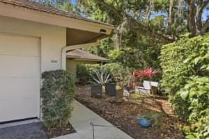 3351 THORNWOOD ROAD, SARASOTA, FL 34231 - MLS#MFRA4687754