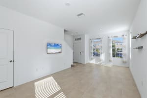 6135 FAIRMONT LANE, PALMETTO, FL 34221 - MLS#MFRA4687790