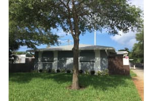 520 70TH STREET, ST PETERSBURG, FL 33710 - MLS#MFRA4687797