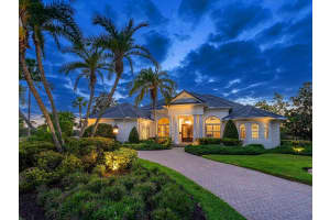 7003 PORTMARNOCK PLACE, LAKEWOOD RANCH, FL 34202 - MLS#MFRA4687799