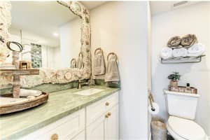 1 BENJAMIN FRANKLIN DRIVE, SARASOTA, FL 34236 - MLS#MFRA4687832