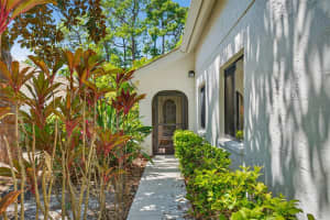 4750 TIVOLI AVENUE, SARASOTA, FL 34235 - MLS#MFRA4687861