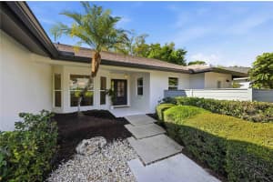 4420 OAK VIEW DRIVE, SARASOTA, FL 34232 - MLS#MFRA4687864