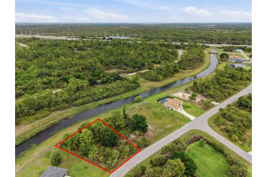 SAWYER CIR, NORTH PORT, FL 34288 - MLS#MFRA4687880