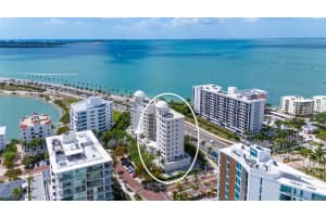 128 GOLDEN GATE POINT, SARASOTA, FL 34236 - MLS#MFRA4687889