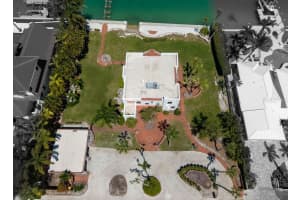 679 NORSOTA WAY, SARASOTA, FL 34242 - MLS#MFRA4687909