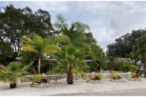 1415 SCHOOL AVENUE, SARASOTA, FL 34239 - MLS#MFRA4687920