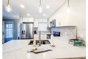 845 BENJAMIN FRANKLIN DRIVE, SARASOTA, FL 34236 - MLS#MFRA4687934