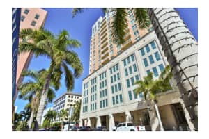 1350 Main St #204, SARASOTA