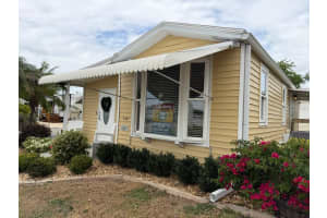 6633 53RD AVENUE, BRADENTON, FL 34203 - MLS#MFRA4687986