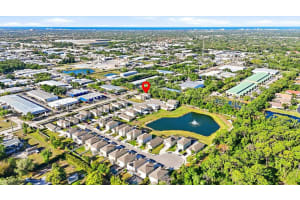 4801 SILVER TOPAZ STREET, SARASOTA, FL 34233 - MLS#MFRA4688036