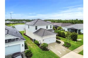 9924 CRYSTAL ISLE CIRCLE, SARASOTA, FL 34241 - MLS#MFRA4688051