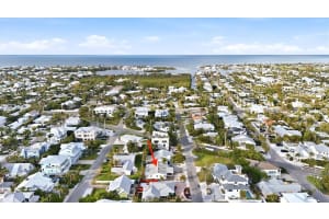 114 78TH STREET, HOLMES BEACH, FL 34217 - MLS#MFRA4688098