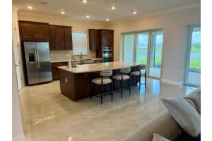 MLS# MFRA4688115, Sarasota, Florida 34241