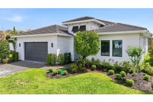 9221 Bernini Pl, SARASOTA