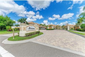 8409 MIRAMAR WAY, LAKEWOOD RANCH, FL 34202 - MLS#MFRA4688134