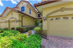 8409 MIRAMAR WAY, LAKEWOOD RANCH, FL 34202 - MLS#MFRA4688134