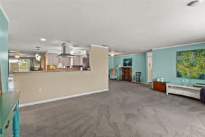 6401 36TH AVENUE, BRADENTON, FL 34209 - MLS#MFRA4688154