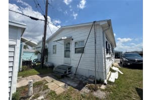 2049 CHAMPION STREET, SARASOTA, FL 34231 - MLS#MFRA4688156