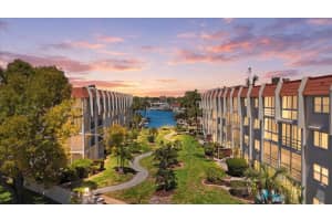 220 SANTA MARIA STREET, VENICE, FL 34285 - MLS#MFRA4688172