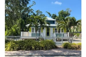 1207 13TH AVENUE, BRADENTON, FL 34205 - MLS#MFRA4688190