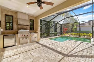 15403 LEVEN LINKS PLACE, LAKEWOOD RANCH, FL 34202 - MLS#MFRA4688250