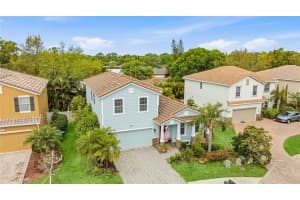 5603 AARON COURT, SARASOTA, FL 34232 - MLS#MFRA4688260