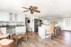 3811 101ST STREET, BRADENTON, FL 34210 - MLS#MFRA4688264