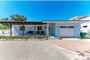 165 CRESCENT DRIVE, ANNA MARIA, FL 34216 - MLS#MFRA4688325