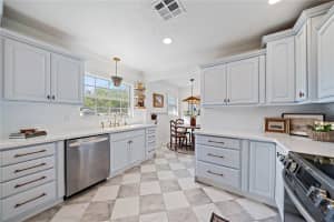 7746 WESTMORELAND DRIVE, SARASOTA, FL 34243 - MLS#MFRA4688339