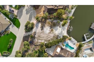 5448 AZURE WAY, SARASOTA, FL 34242 - MLS#MFRA4688348