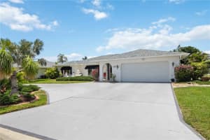 965 GONDOLA DRIVE, VENICE, FL 34293 - MLS#MFRA4688349