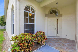 4738 DUNDEE DRIVE, BRADENTON, FL 34210 - MLS#MFRA4688389