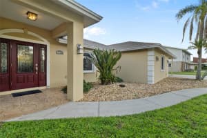 6454 BEECHWOOD AVENUE, SARASOTA, FL 34231 - MLS#MFRA4688435