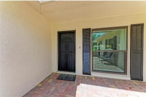 7160 FAIRWAY BEND CIR, SARASOTA, FL 34243 - MLS#MFRA4688464