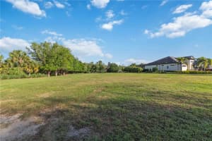 3433 FOUNDERS CLUB DRIVE, SARASOTA, FL 34240 Sold 05/07/26
