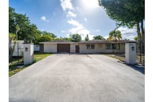4734 DELMONTE AVENUE, SARASOTA, FL 34235 - MLS#MFRA4688486