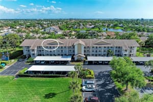 7201 29TH AVE DR W #303, BRADENTON, FL 34209 - MLS#MFRA4688487